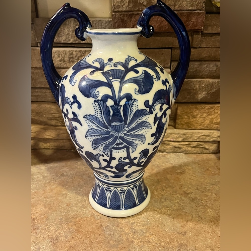 Vintage Asian Blue and White porcelain vase